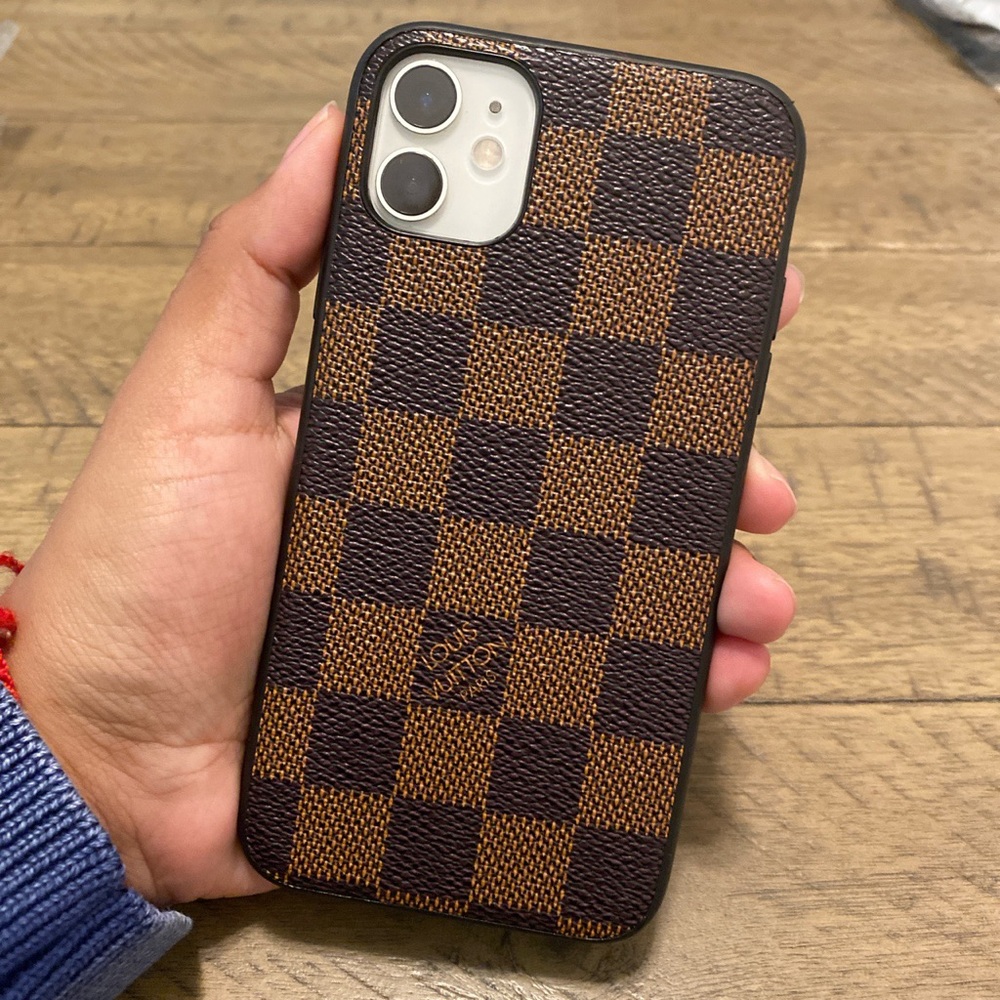 iPhone 11 luxury print case